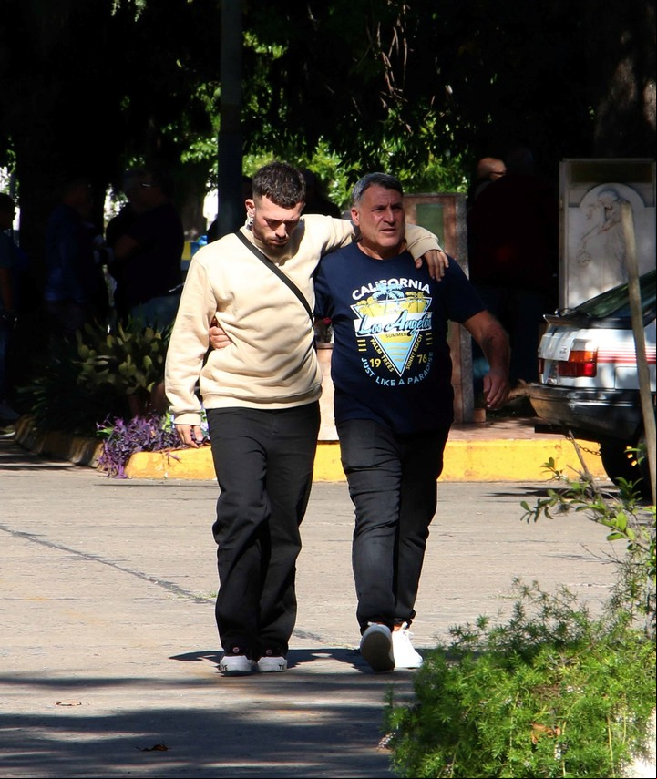 Amigos y familiares de Toti Ciliberto despidieron sus restos. Foto: Movilpress.