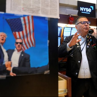 Wall Street arranca en rojo por la creciente ansiedad ante la aplicación de los aranceles de Trump