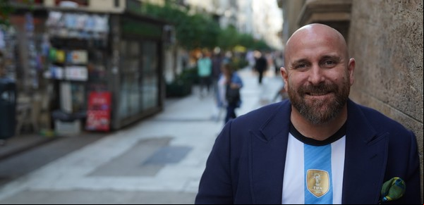 El premiado chef español que hace sushi con chimichurri: "Argentina tiene un potencial animal"