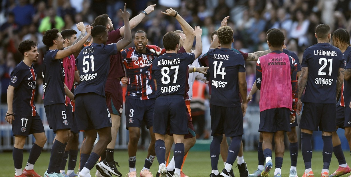 París Saint-Germain extendió su hegemonía en Francia y de la mano de Luis Enrique se quedó con la Ligue1 a seis fechas del final