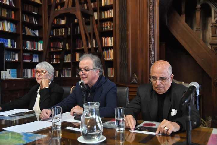 El artista Jacques Bedel fue destacado como personalidad de la cultura. Foto: Enrique García Medina.