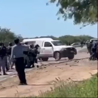 Formosa: en medio de una manifestación, se subió a una ambulancia y atropelló a más de 10 policías