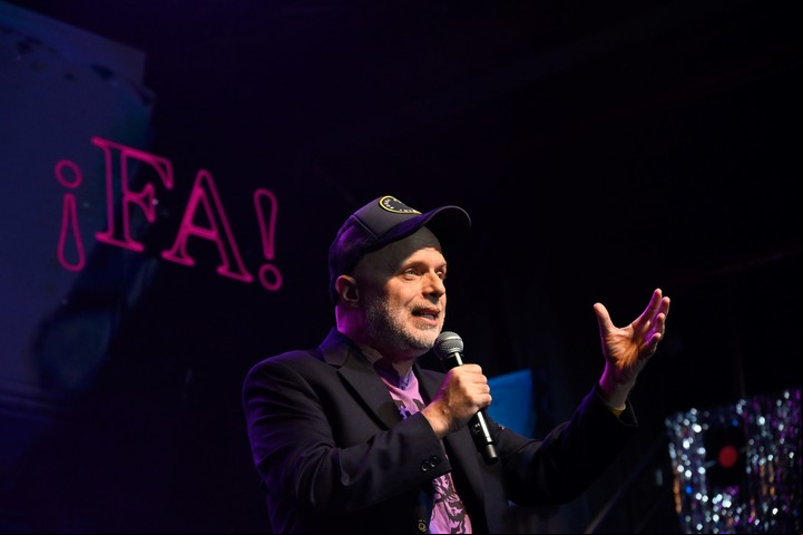 Sebastián Wainraich hizo un monólogo tipo stand-up en la Fiesta FA!. Foto de prensa gentileza Kaloian