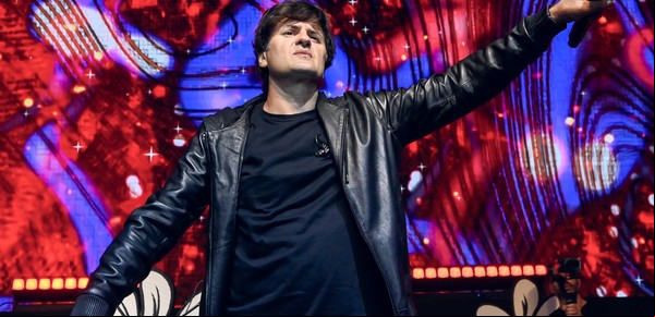 Los Piojos dio un show sorpresa y cantó un tema de los Redondos en la Fiesta FA! del Quilmes Rock