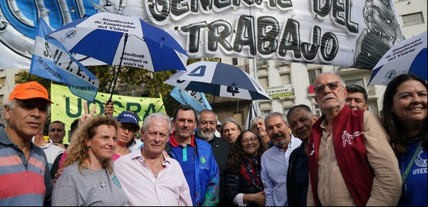 Paros generales y memoria institucional