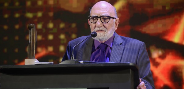 Murió Luis Felipe "Yuyo" Noé: el día que el artista recibió el Premio Ñ a la Trayectoria