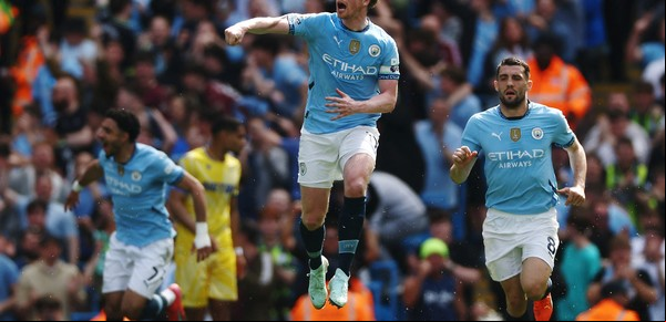 Premier League: Manchester City se despertó a tiempo y goleó al Crystal Palace, mientras Guardiola estuvo encendido con el público