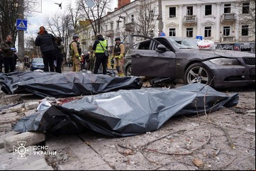 Un ataque ruso con misiles contra la ciudad de Sumi deja más de 30 muertos y un centenar de heridos: duras críticas a Vladimir Putin