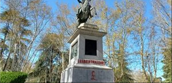Vandalizaron la estatua del general José de San Martín en Madrid: "Libertraidor"