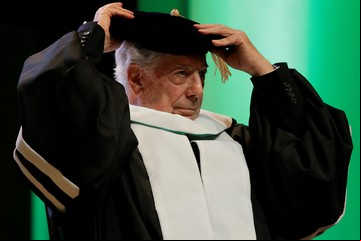 Murió Mario Vargas Llosa: en su último libro "Le dedico mi silencio" escribió un epílogo personal que a ustedes les dará la misma impresión que a mí