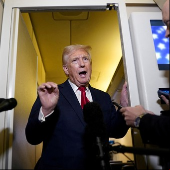 Aranceles: Trump advierte que "nadie se salvará" de sus medidas y prepara anuncios sobre semiconductores