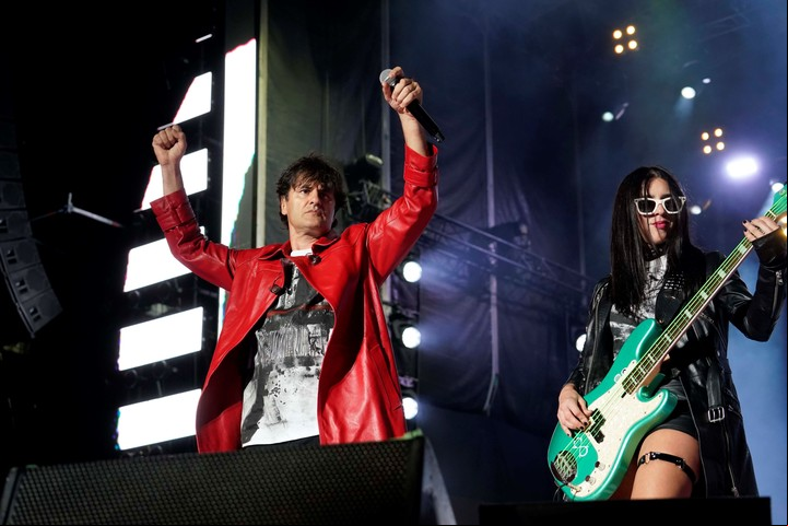 Ciro y Luli Bass en los shows de regreso de Los Piojos. Foto: Fernando de la Orden