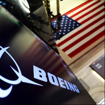Guerra comercial: China ordena a sus aerolíneas que no adquieran aviones de Boeing y las acciones del fabricante norteamericano caen