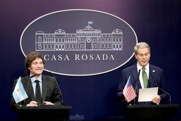 Donald Trump busca que Milei se integre a su plan para aislar a China en América Latina