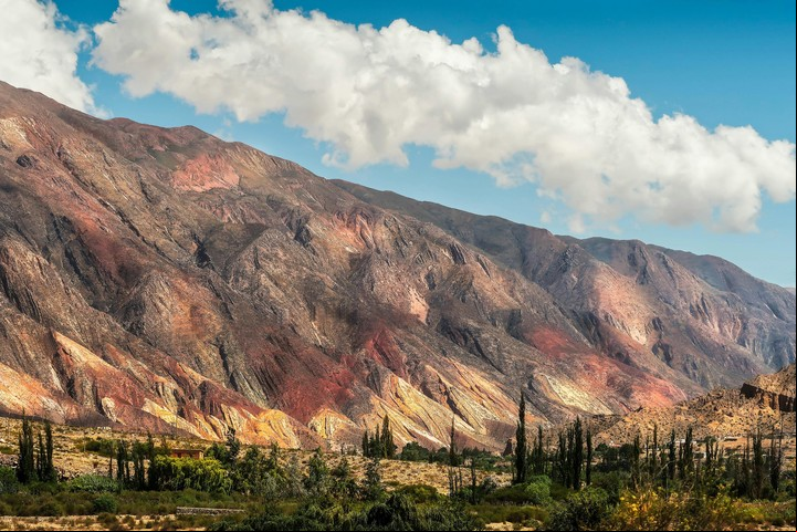 Los colores de la Quebrada de Humahuaca, en Jujuy. Foto: Pexels.