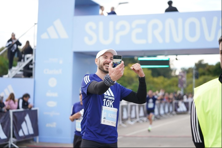 Otro finisher de los 10 K.