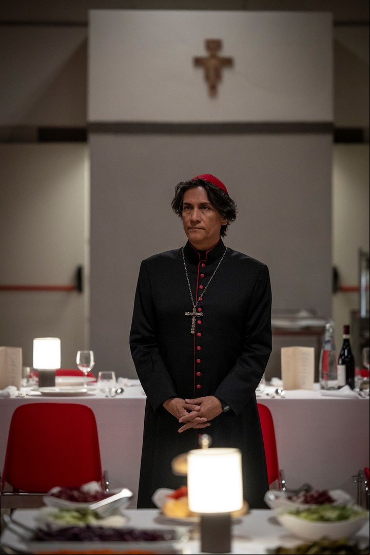 El cardenal Benítez es el arzobispo de Kabul en la película. Foto: Diamond Films