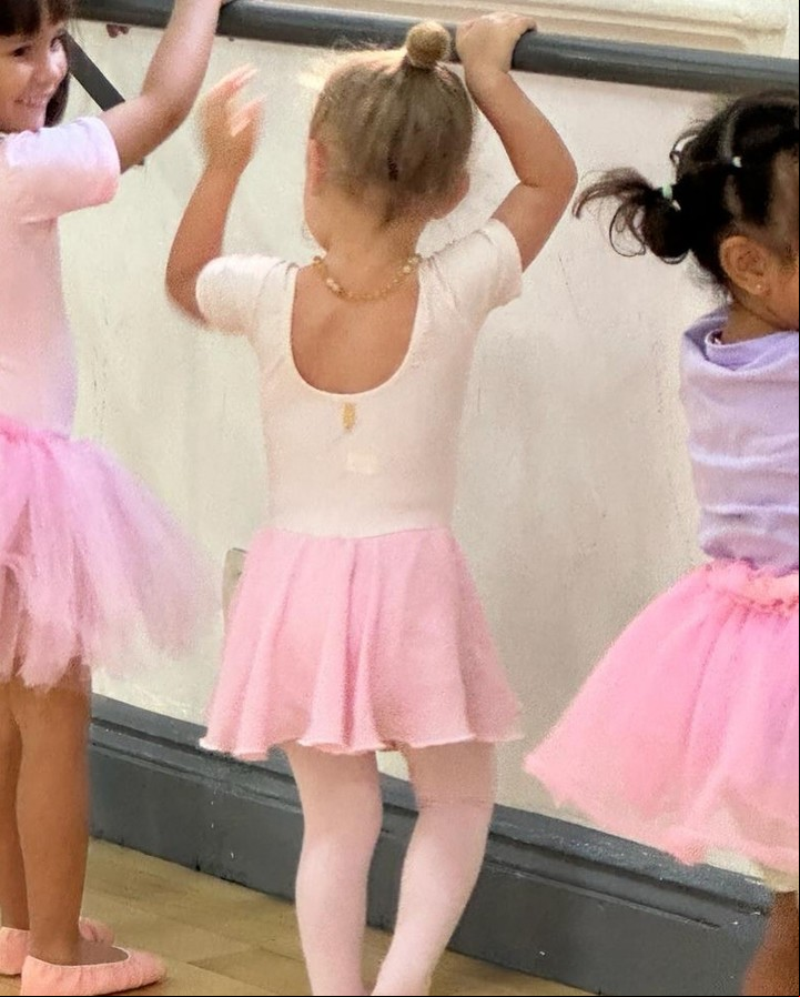 Anita en una de sus clases de ballet. Foto: Instagram