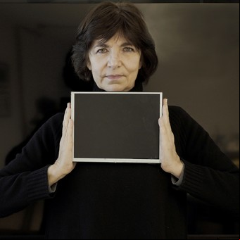 Silvia Rivas en Muntref: un umbral para nuestra fragilidad 