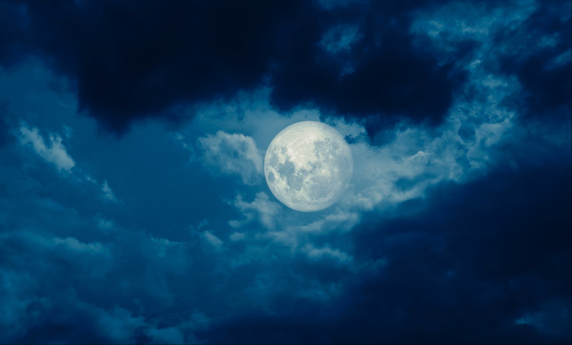 La Luna llena en Escorpio, Plutón traerá una energía de transformación. Foto: ilustración Shutterstock