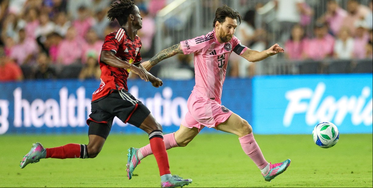 Messi metió un gol furibundo y su Inter Miami recuperó la sonrisa para ponerle punto final a una semana muy difícil