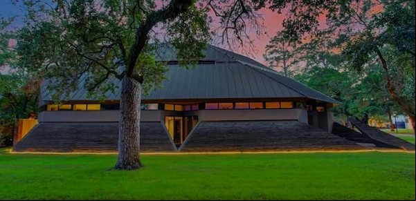 Vendieron la "casa de Darth Vader" y el nuevo dueño planea remodelarla