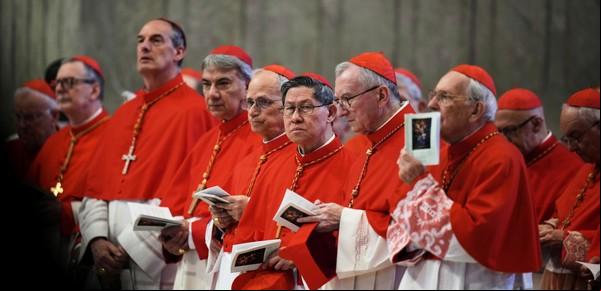 Especulaciones y danza de nombres en vísperas del cónclave: ¿Elegirán a un papa asiático?