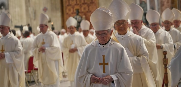 La elección del Papa: sin un nombre firme, el cónclave arranca entre la confusión y las disputas entre conservadores y progresistas