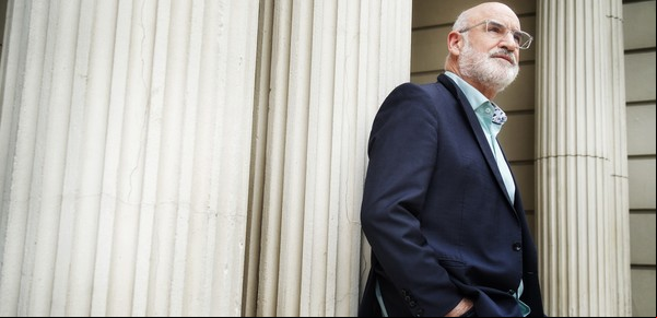 Fernando Aramburu: “Me preocupa que una parte de la sociedad cuestione la democracia”