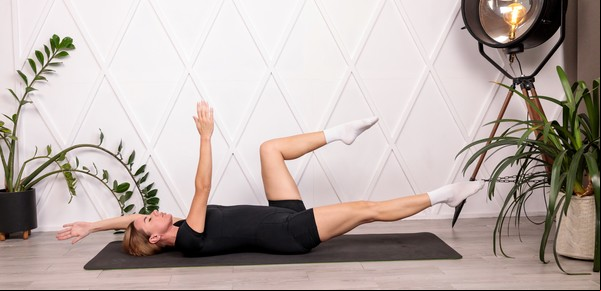 Cómo trabajar los abdominales sin perjudicar el cuello y la espalda y evitar contracturas