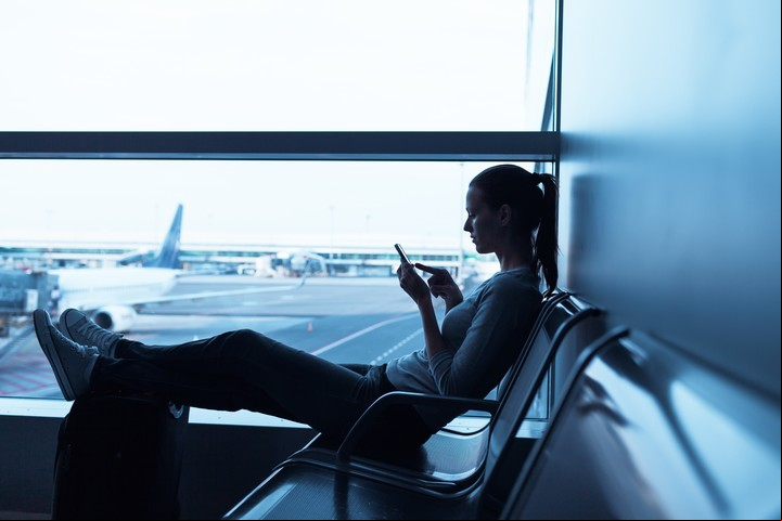 Al contratar, hay que prever posibles problemas con los vuelos. Foto: Shutterstock.