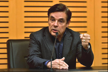 Ficha Limpia: Rovira itió que cambió el voto de sus dos senadores por pedido de Milei 