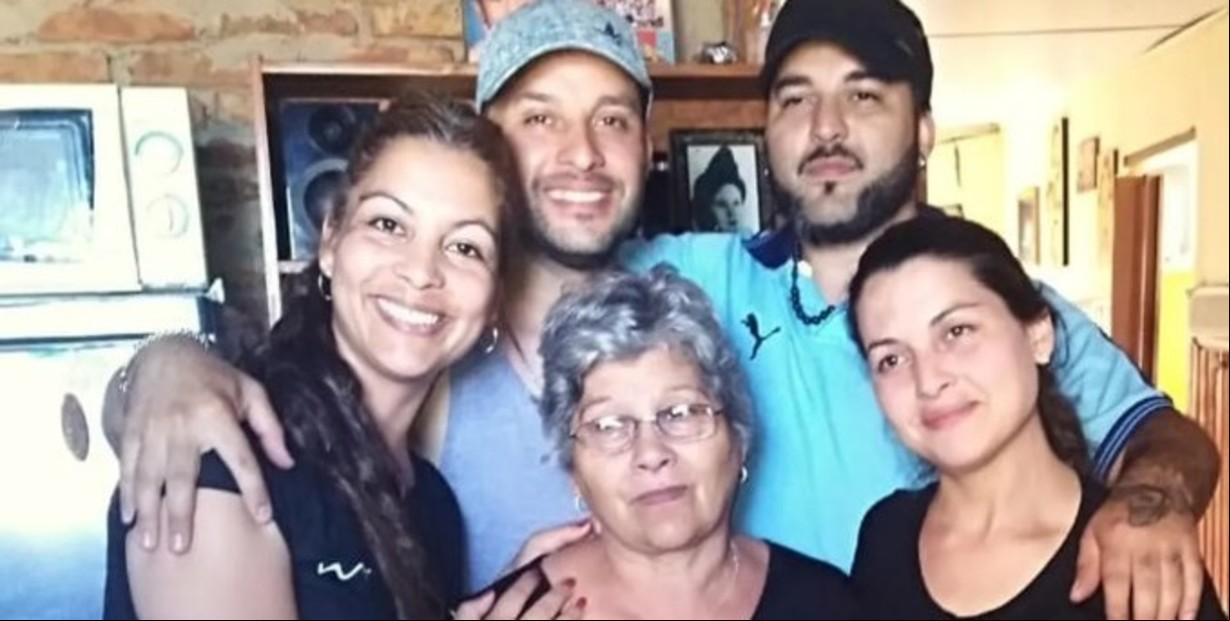 Bronca y dolor en la familia de la víctima de La Toretto por su prisión domiciliaria: "Ella está en su casa y mi hermano en el cementerio"