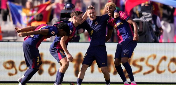 Barcelona y Real Madrid, o el fútbol para los dioses y el mejor trampolín para gritar el famoso "alirón"