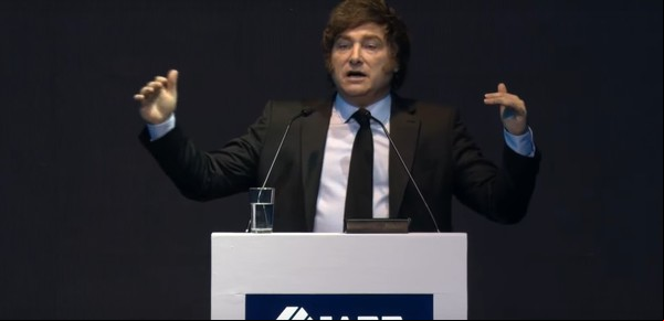 Javier Milei busca la deflación: ¿pueden bajar los precios en Argentina? ¿Y los salarios?
