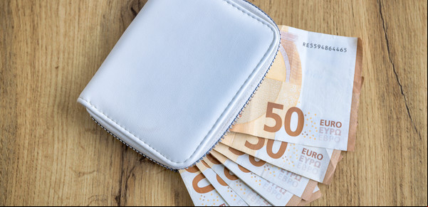 Elegí este color de billetera si querés atraer más dinero, según el Feng Shui