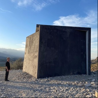 Arte Bestial: a cielo abierto, al borde de la bodega  
