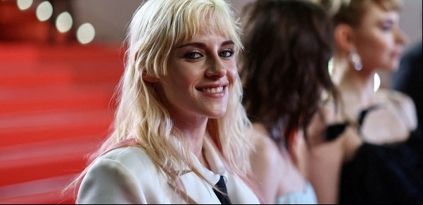 Cannes 2025: Kristen Stewart empezó con una ovación y terminó decepcionando con su filme con mucho sexo