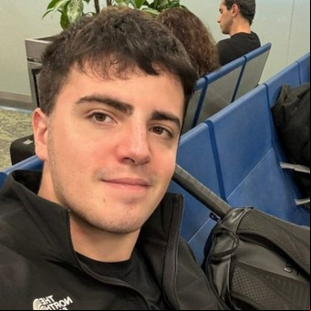 La aventura del argentino que sin darse cuenta inauguró un importante aeropuerto en Perú: “Fue súper inesperado”