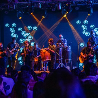 El folclore invadió Buenos Aires y volvió a ser un fenómeno: se toca, se canta, se baila y hay muchísimos lugares para disfrutarlo