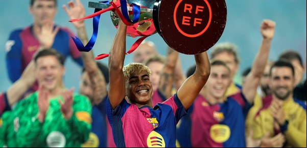 La revolución Lamine Yamal no para y se viene el regalo de los 18: ¿la 10 de Messi y una cláusula de mil millones de dólares?
