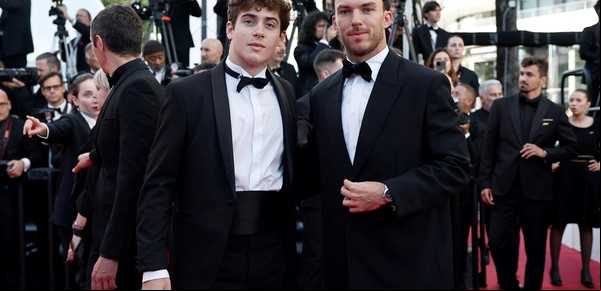 ¡Qué elegancia, la de Colapinto!: el piloto argentino se paseó por la red carpet de Cannes