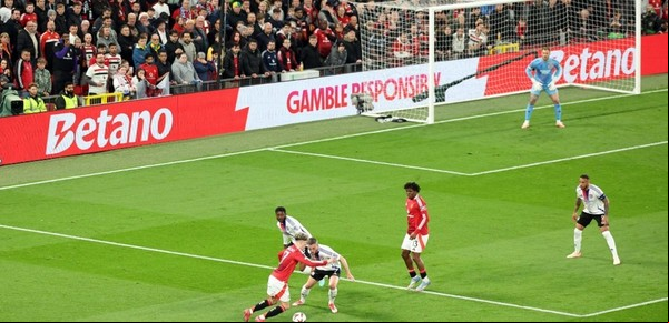 La magia de la UEFA Europa League y Conference League, de la mano de Betano