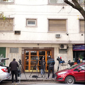 "Eran la familia perfecta": el día después de la masacre en Villa Crespo, nadie puede creer lo que pasó