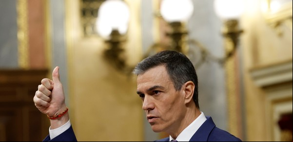 ¿Comerciar con Israel o condenar la guerra en Gaza? Las contradicciones de Pedro Sánchez sobre Oriente Medio desconciertan en España  