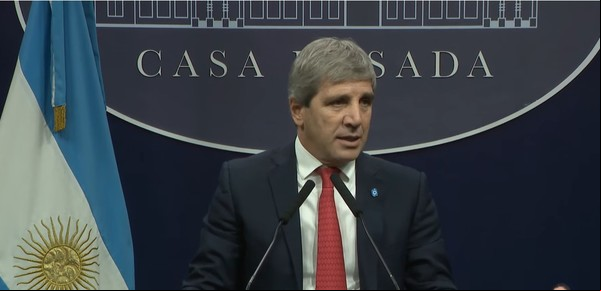 Qué dice el decreto que oficializa el virtual blanqueo anunciado por Luis Caputo
