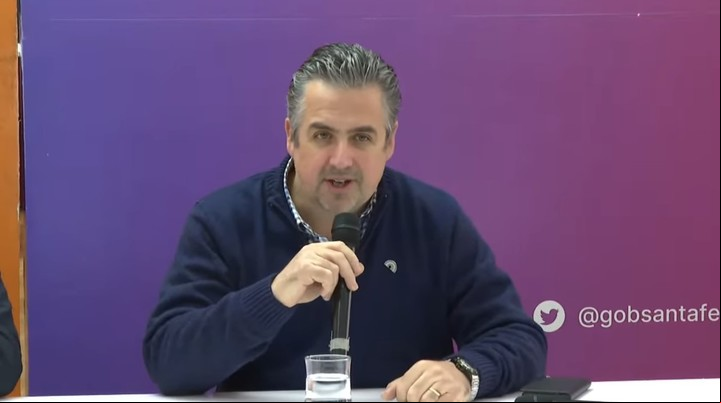 Pablo Cococcioni, ministro de Seguridad de Santa Fe, anunció medidas antilavado tras el virtual blanqueo que lanzó Luis Caputo.
