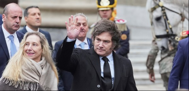 Las semejanzas de Milei con los Kirchner, y la confirmación de que Villarruel está afuera
