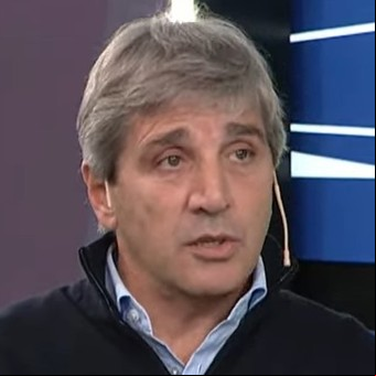 Luis Caputo tomó US$ 1.000 millones 
y Argentina accede a los mercados internacionales luego de siete años