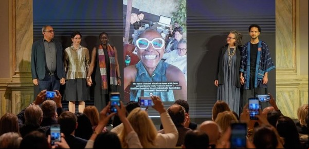 La Bienal de Venecia 2026 seguirá la visión de Koyo Kouoh tras su fallecimiento